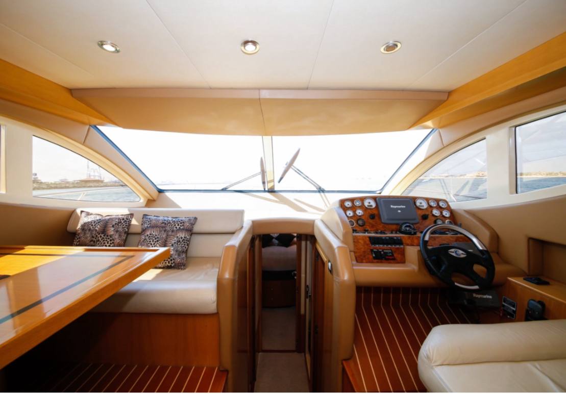 photo_2025-10-19_19-49-28